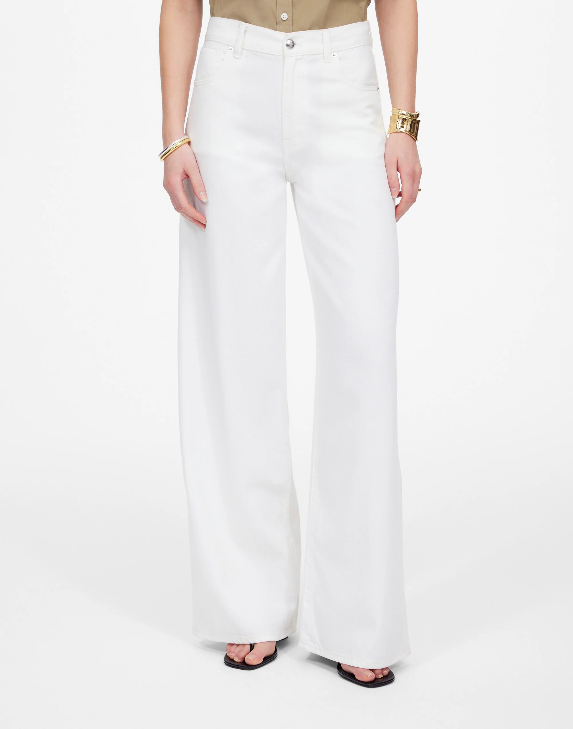 Superwide-Leg Jeans: Airy Denim Edition