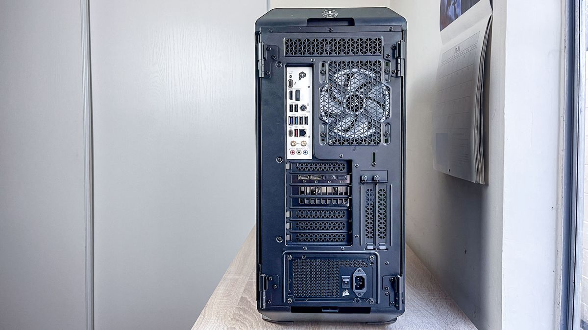 This RTX 5090 Corsair Gaming PC Has Redefined Gaming For Me Here S 1200 80 