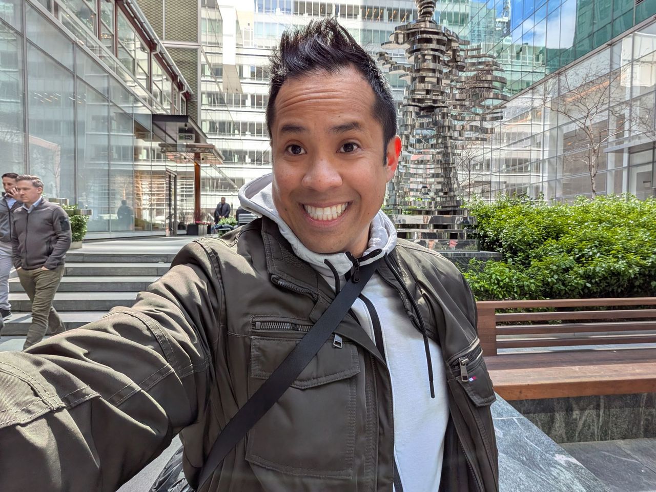 Google Pixel 9a selfie sample.