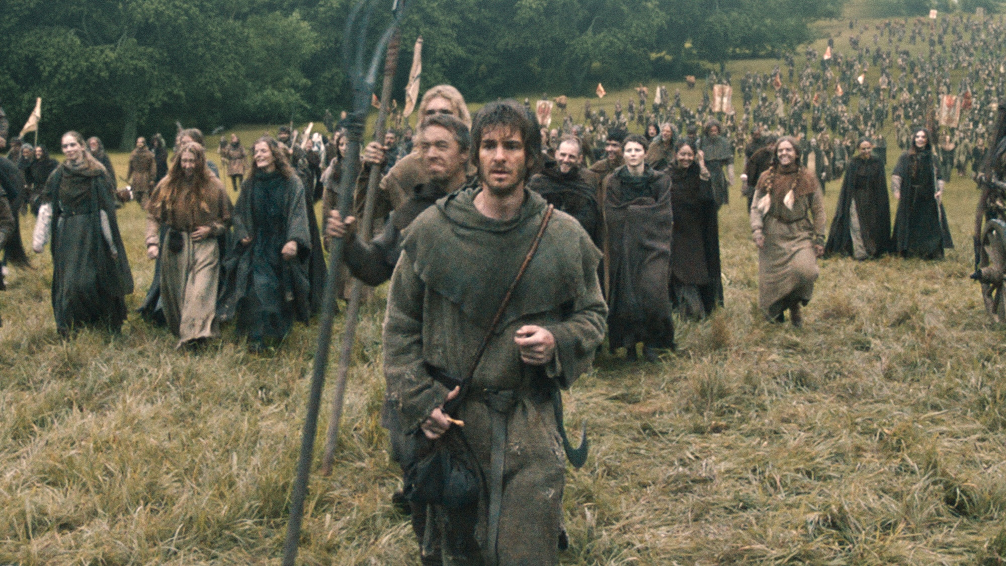 Andrew Garfield in front of an army in The Uprising 