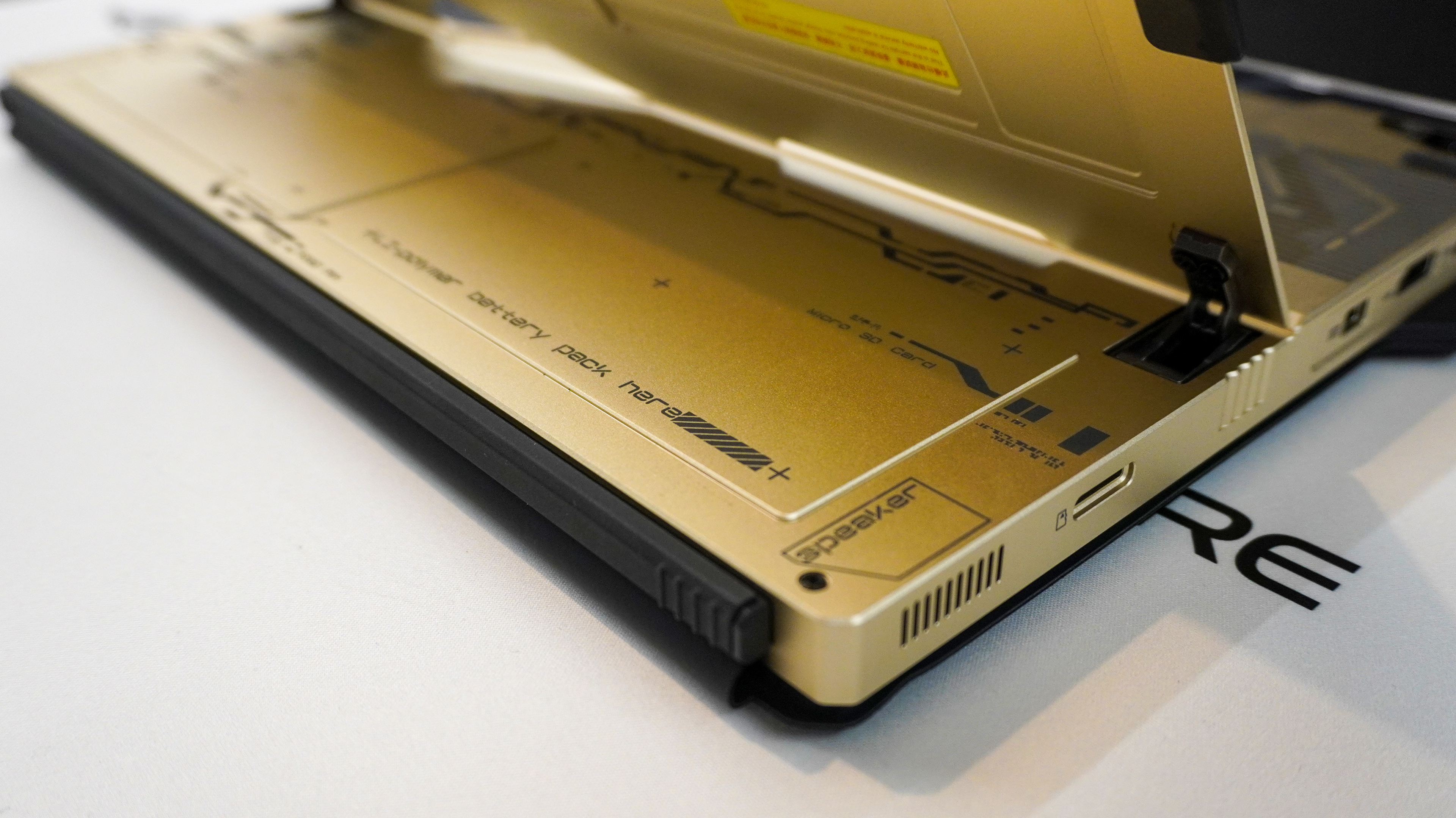 Asus ROG Flow Z13-KJP