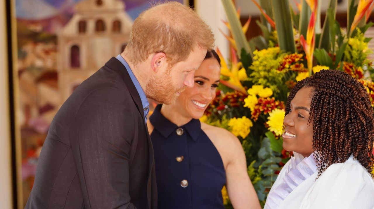 Prince Harry, Duke of Sussex and Meghan, Duchess of Sussex (C) are welcomed to Colombia by Vice President Francia Márquez at her official residence on August 15, 2024 in Bogota, Colombia. 