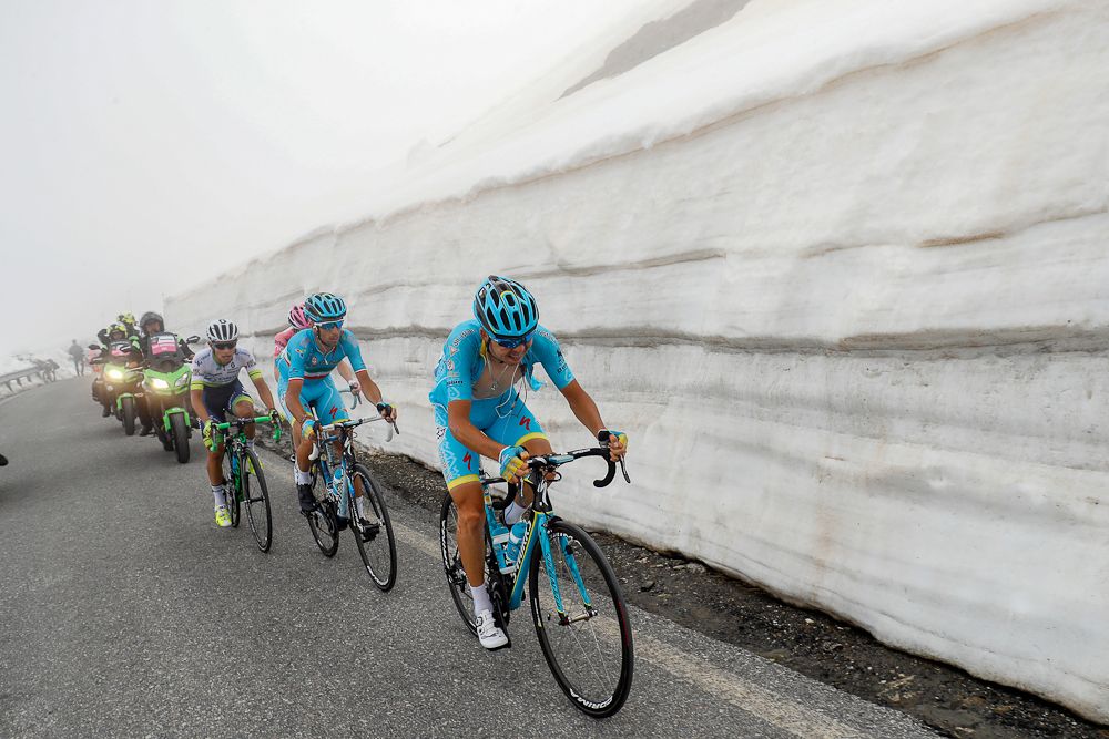 The leaders press the pace on the climbs during stage 19 at the Giro.