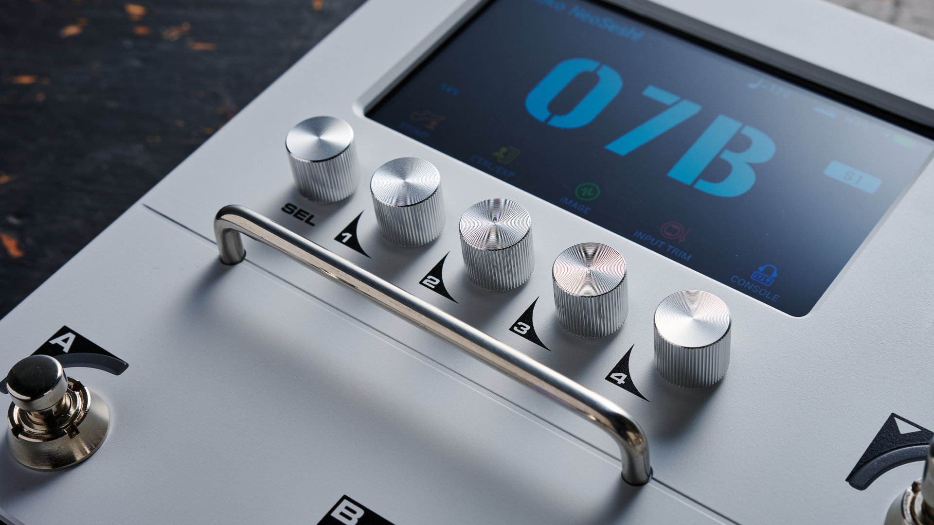 Nux MG-50Li multi-effects and amp modelling pedal
