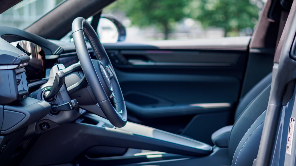 2026 Porsche Macan review.