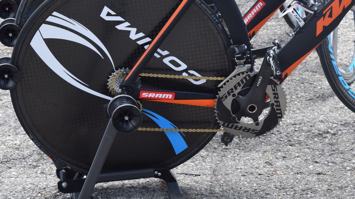 Of course the Delko Marseille Provence KTM team were equipped with KTM's famous gold chains