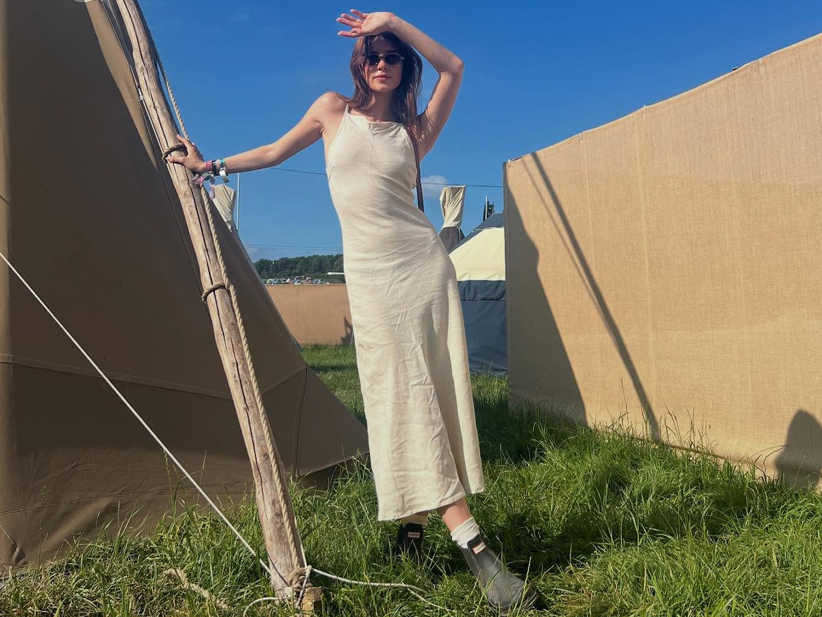 Daisy Edgar Jones in Hunter boots at Glastonbury 2025.
