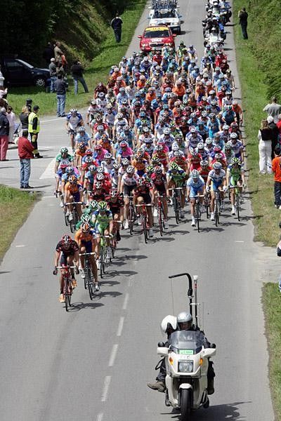 Caisse d'Epargne did a lot of work to set up the win for their leader.