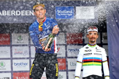 Tour of Britain 2021 Wout van Aert and Julian Alaphilippe