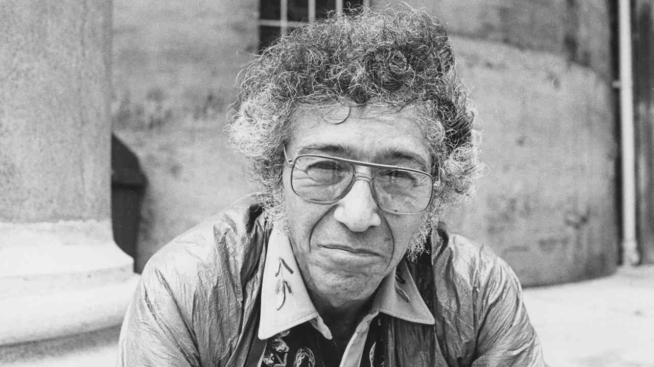 Alexis Korner posing for a photograph in 1981