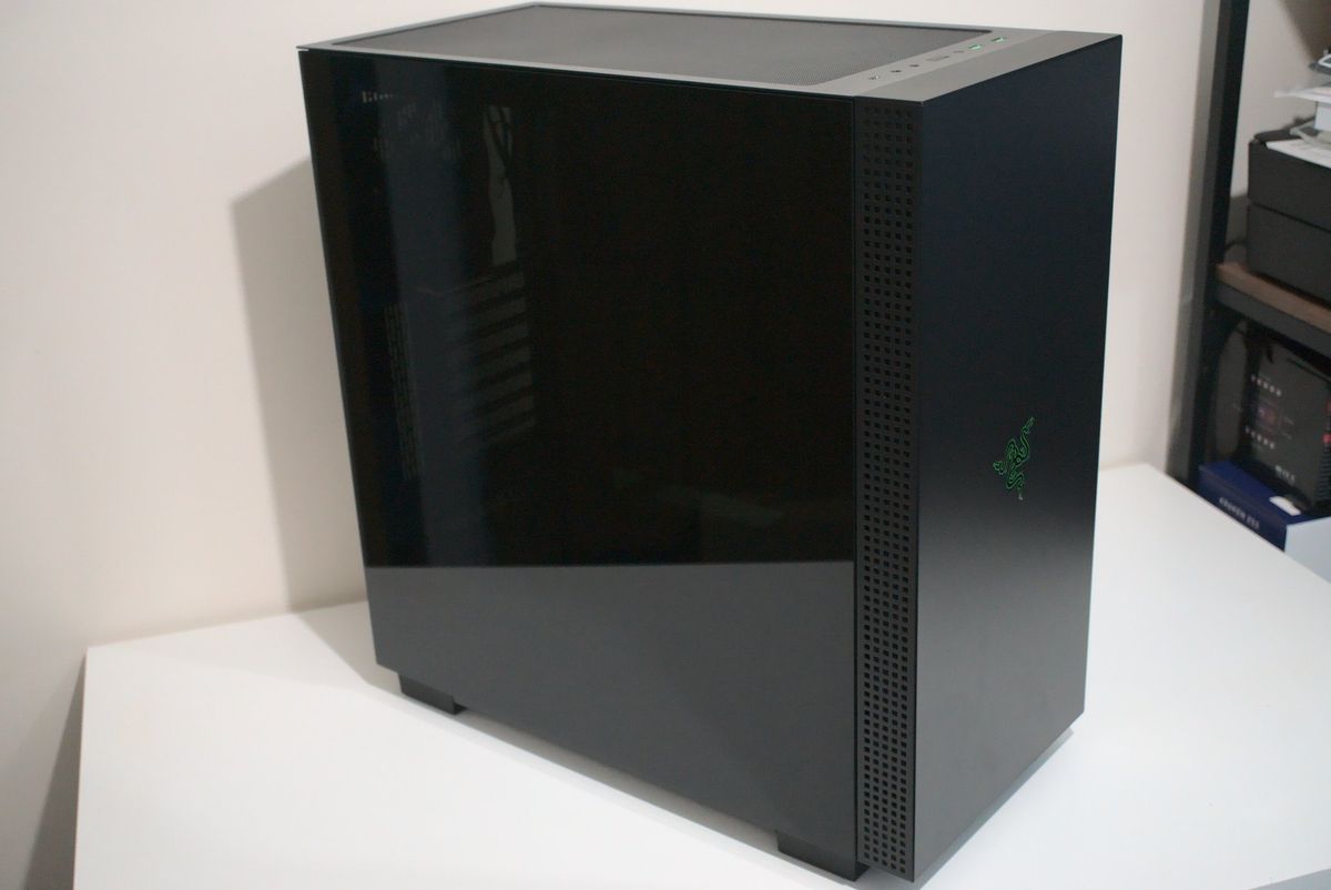 Razer Tomahawk