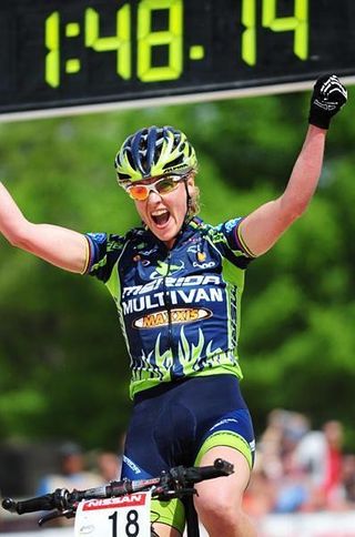 Gunn Rita Dahle-Flesjaa (Multivan Merida) is elated with her first major victory