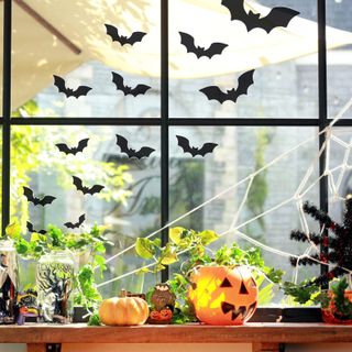 Halloween window ideas