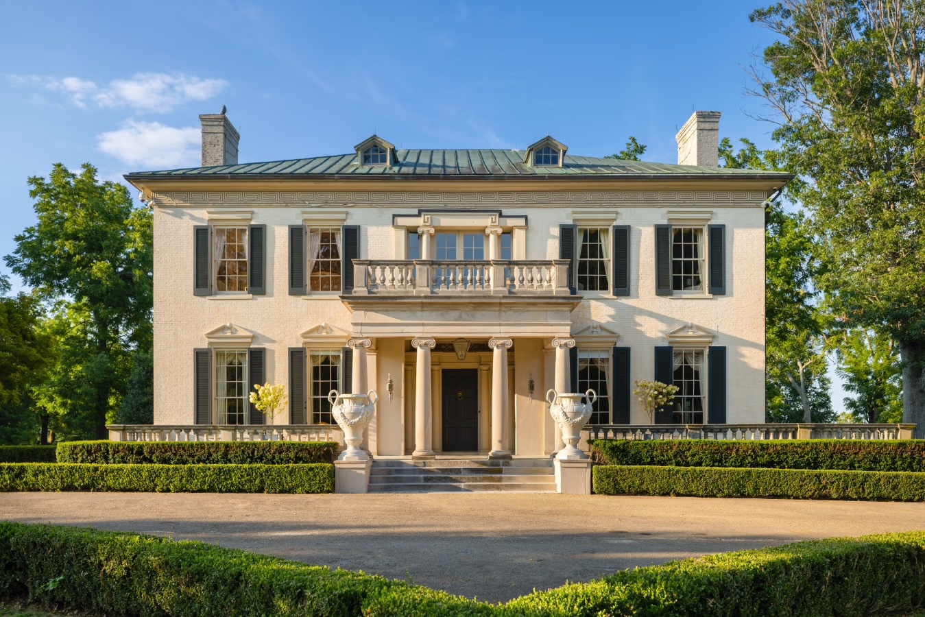 Equestrian estate for sale in Kentucky