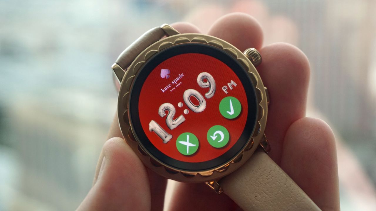 The watch face the Kate Spade Scallop 2 generated