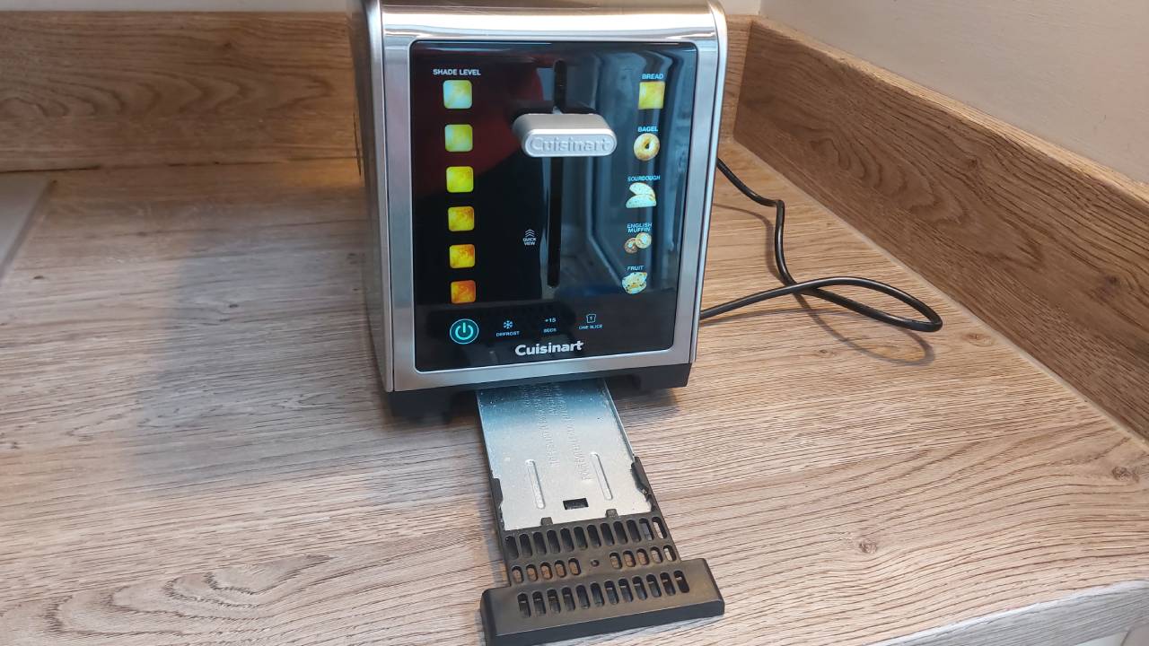 Cuisinart SimpliTouch XL Colour Touchscreen 2-Slice Toaster