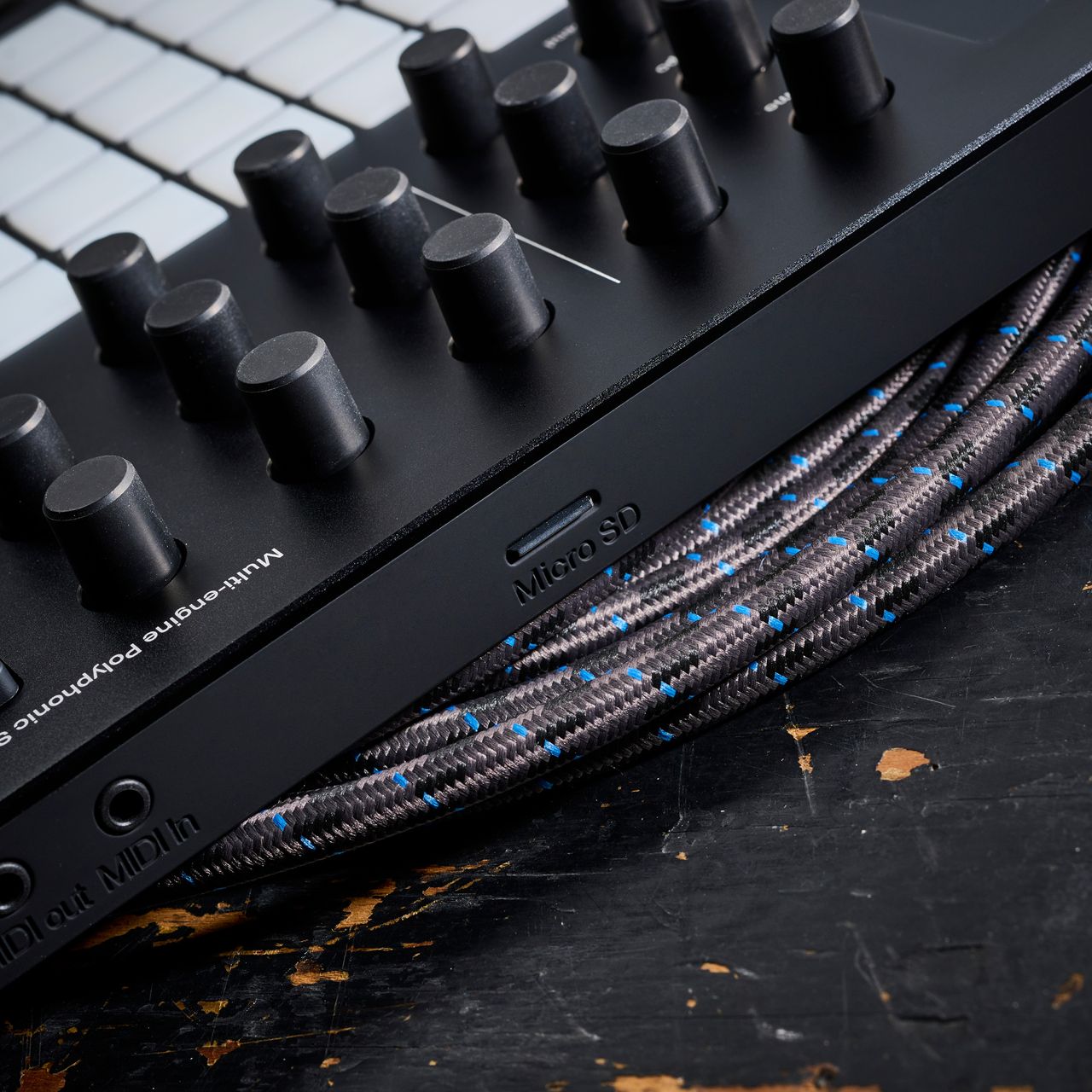 Polyend Synth