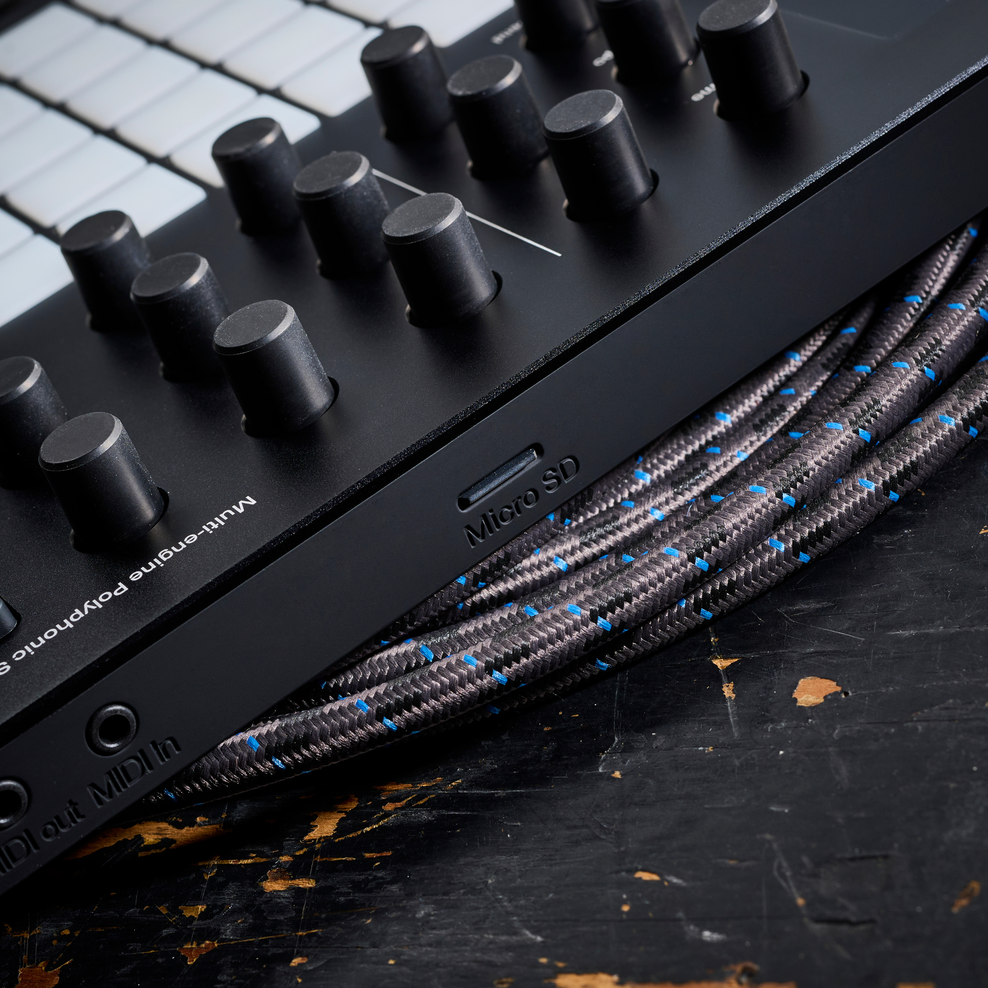 Polyend Synth