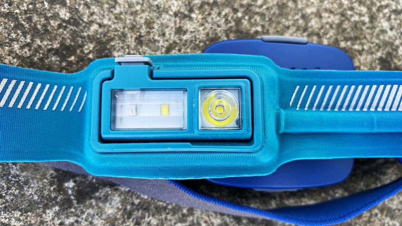 Front view of the BioLite Dash 450 headtorch 