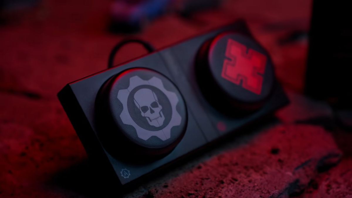 8BitDo Gears of War keyboard and mouse