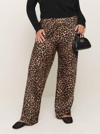 Gale Satin Mid Rise Bias Pant Es