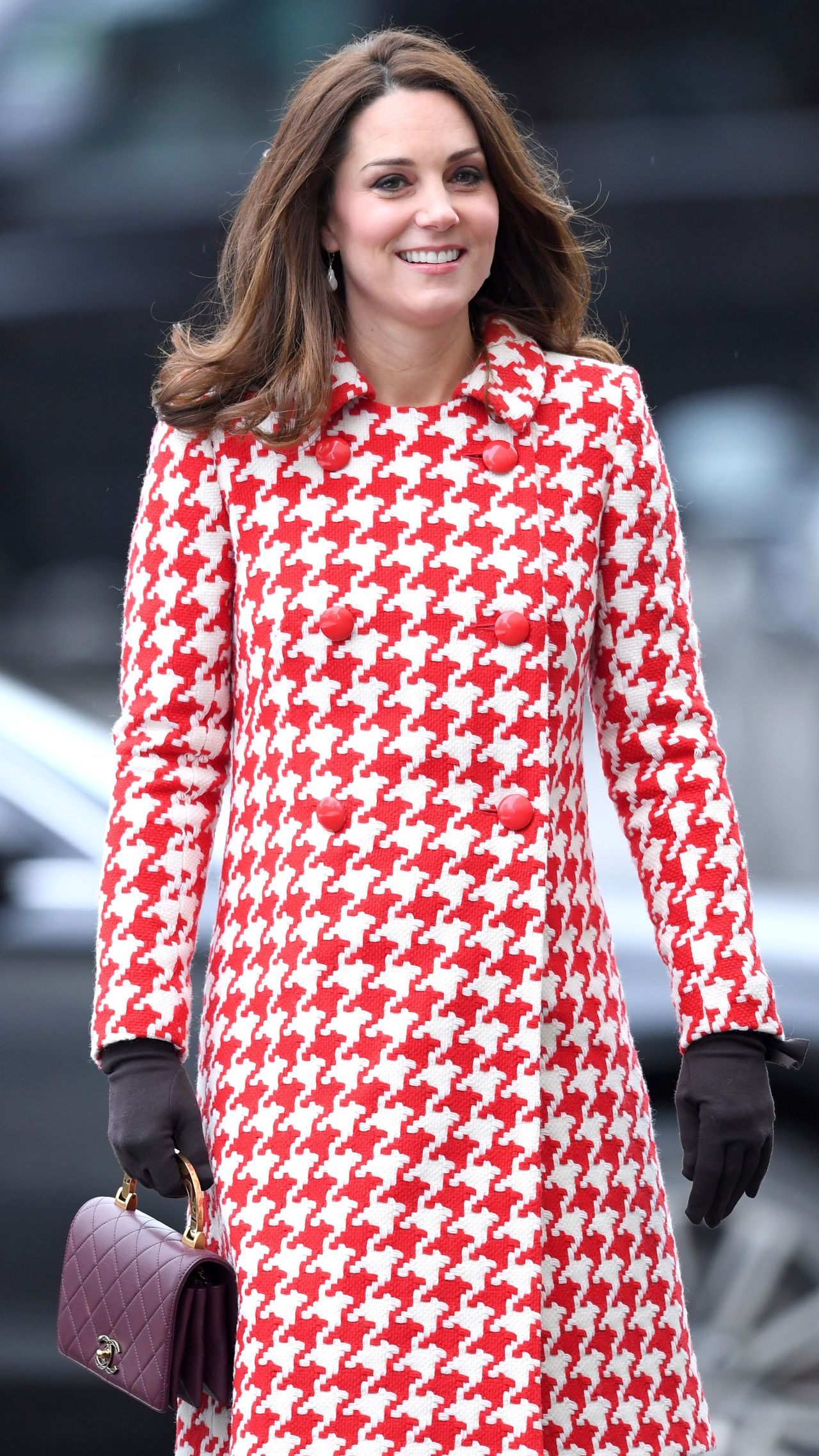 Kate Middleton rewears pregnancy coat with double meaning Woman & Home