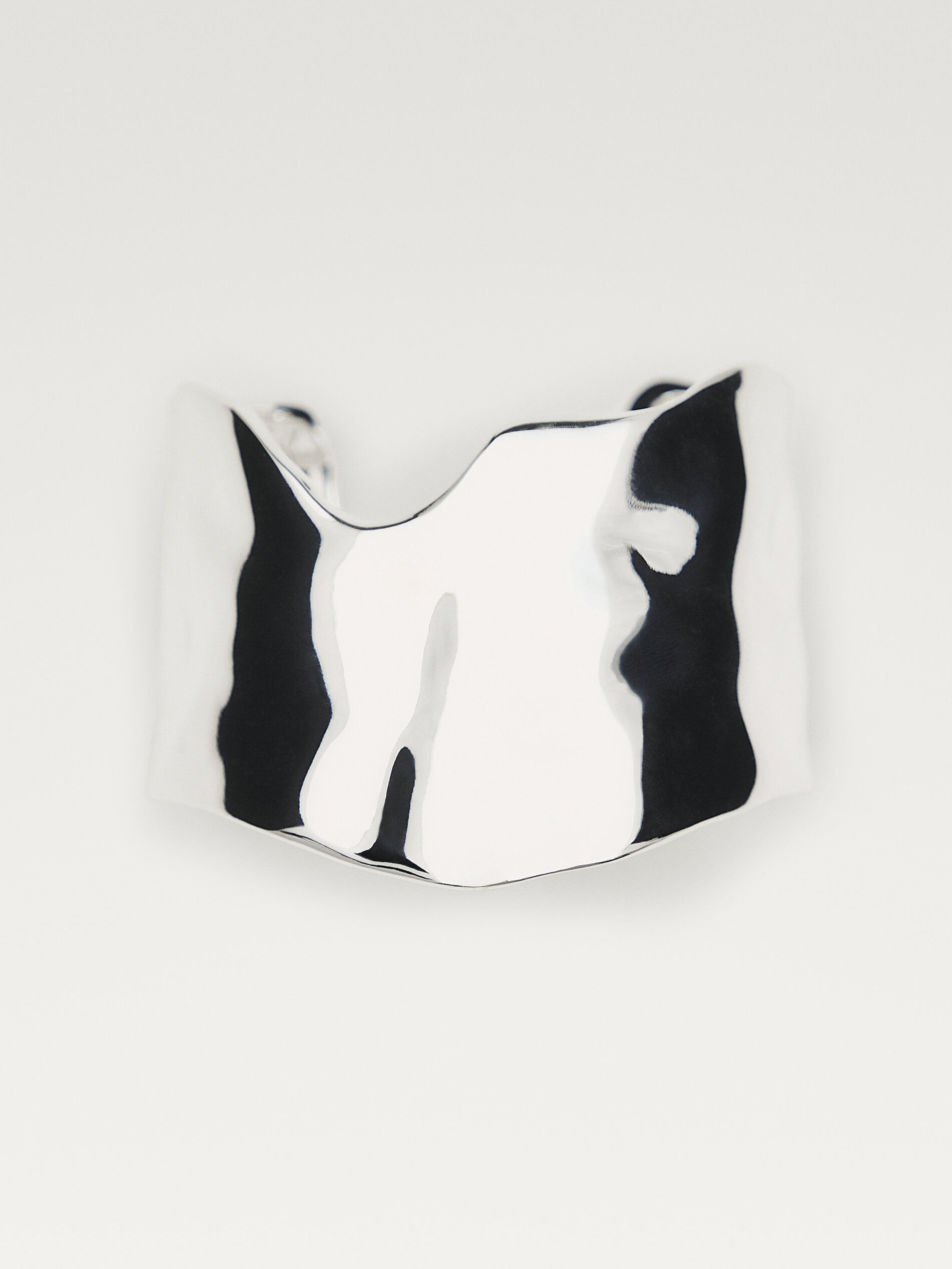 Irregular Wide Bracelet