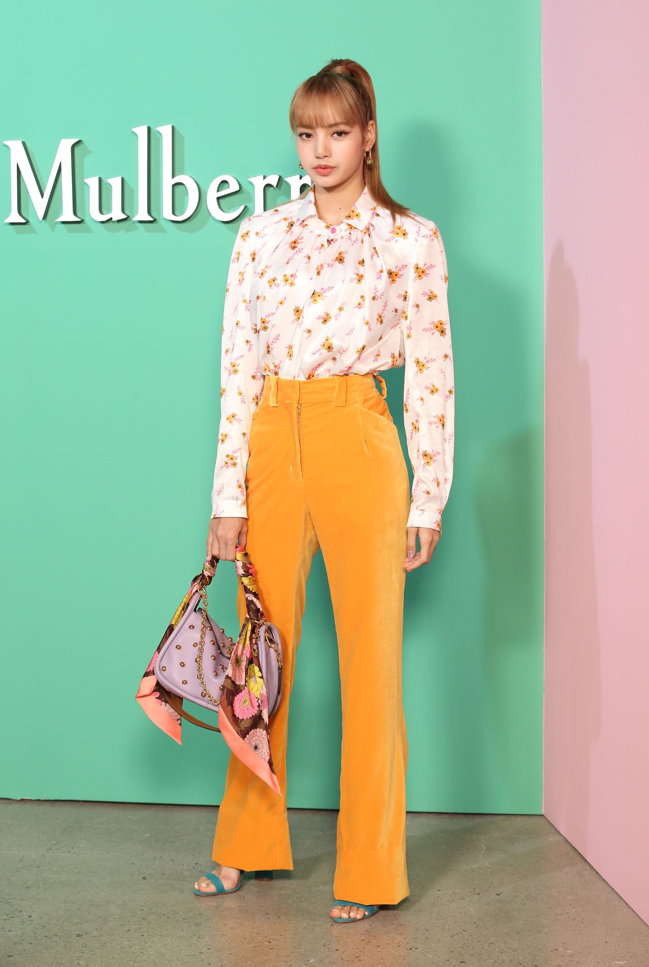 SEOUL, SOUTH KOREA - SEPTEMBER 06: Lisa of BLACKPINK attends the Mulberry 2018 a/w event at K Museum of Contemporary Art on September 06, 2018 in Seoul, South Korea. (Photo by The Chosunilbo JNS/Imazins via Getty Images)