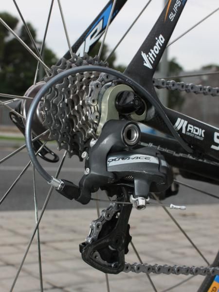 The Dura-Ace rear derailleur is bolted to a meaty alloy hanger.