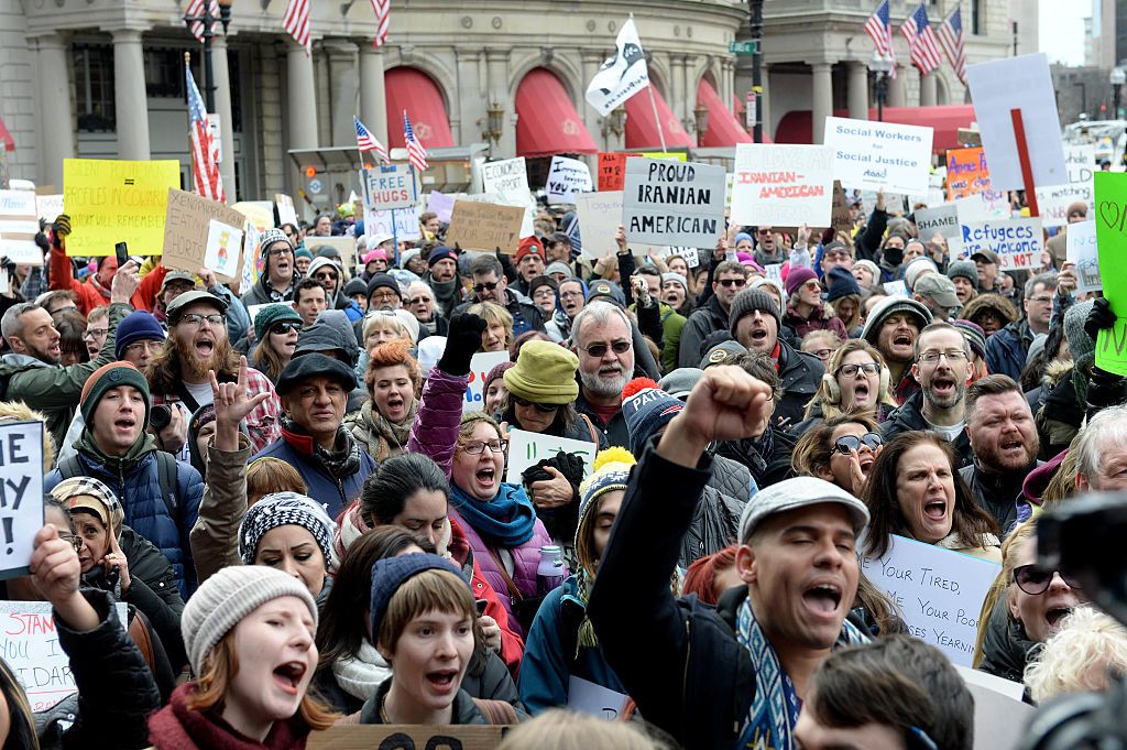 Tennesee might make it legal to hit protesters with a car.