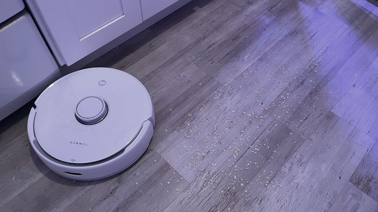 narwal freo vacuuming oats