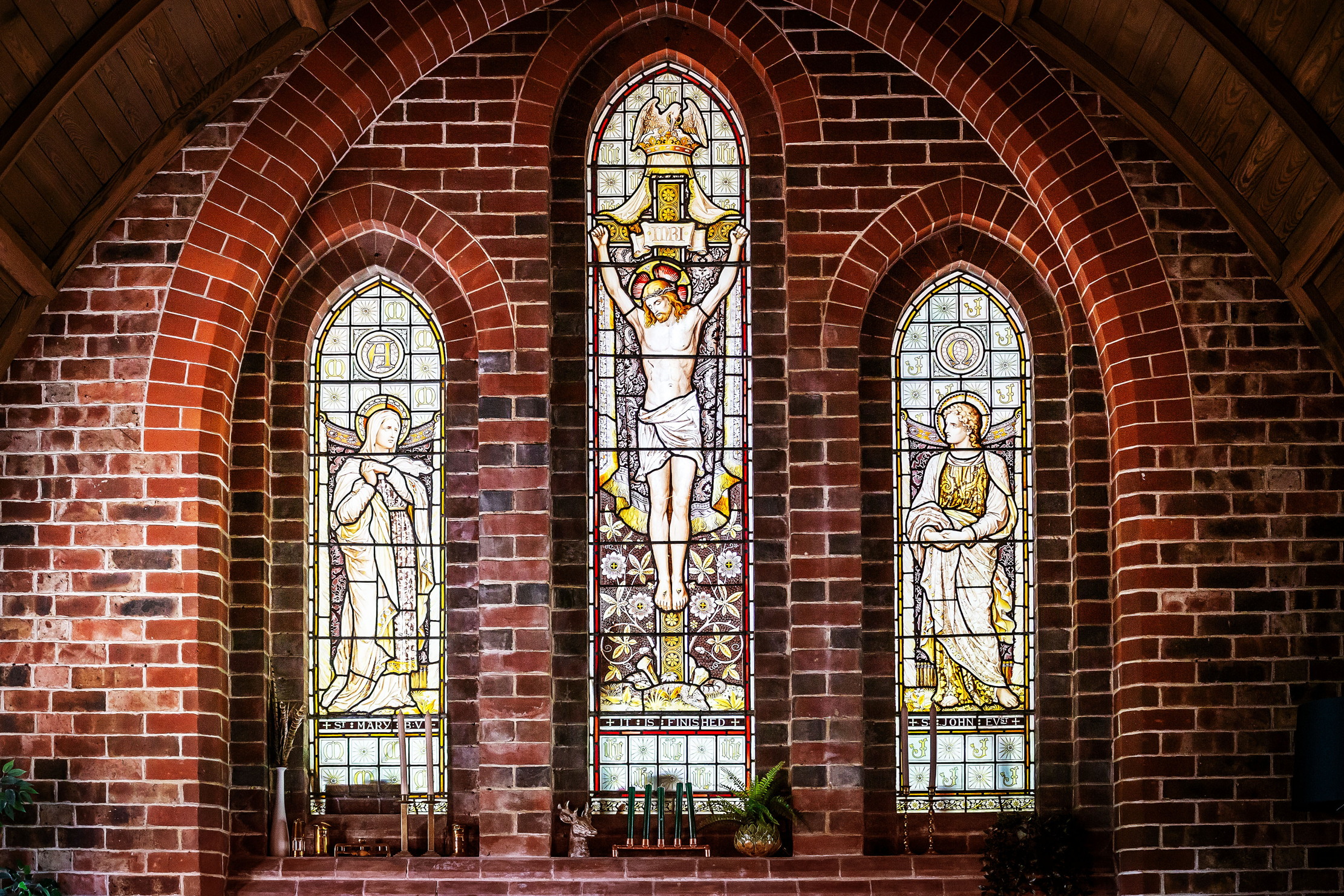 Images of Woodlands in Hampshire, a former church