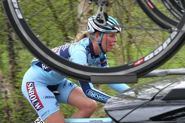 Irene Tesink (Restore Cycling) in the race caravan.
