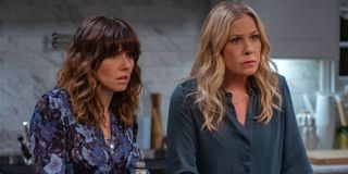 Linda Cardellini and Christina Applegate on Dead to Me