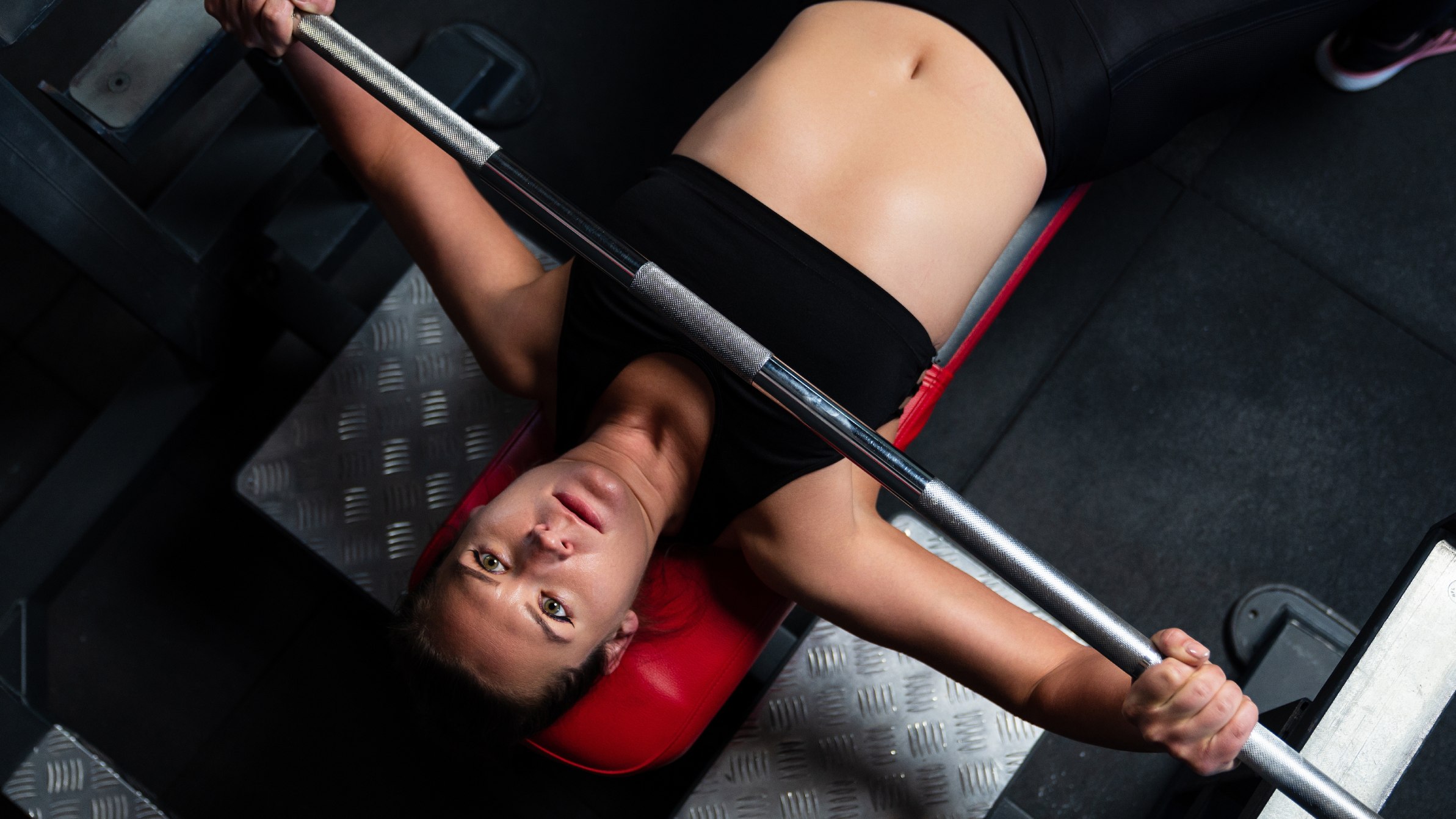 Woman bench press