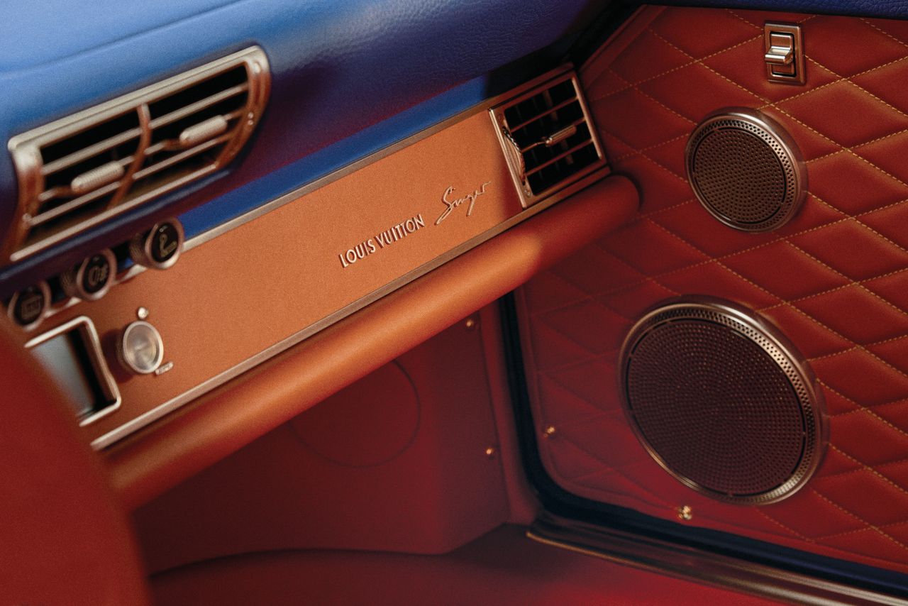 Bespoke interior trim details, Porsche 911 Reimagined by Singer &ndash; Classic