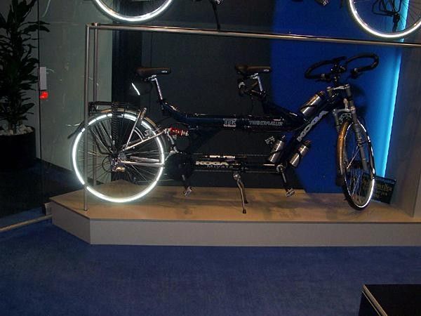 A seriously incredible bike! The TwinTraveller is a racked up, folding full suspension tandem!