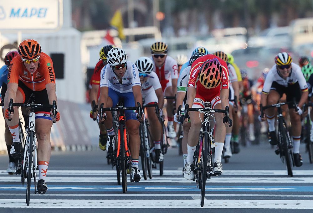 Amalie Dideriksen (Denmark) wins the elite women's world title at the UCI Road World Championships