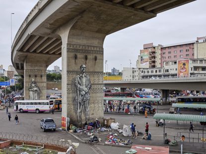 沃里克路口，南非德班，由Asiye eTafuleni设计，