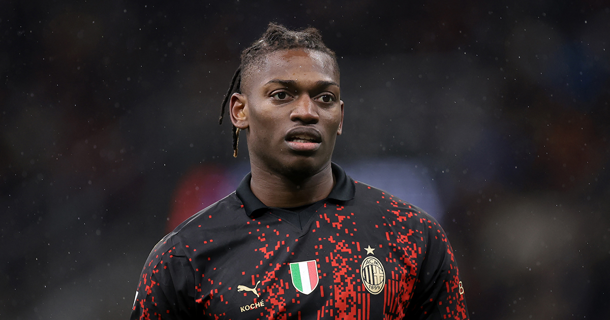 Rafael Leao of AC Milan reacts during the Serie A match between AC Milan and Atalanta BC at Stadio Giuseppe Meazza on February 26, 2023 in Milan, Italy.