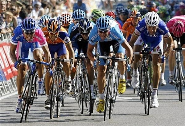 The sprint with winner Bennati