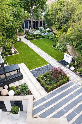 Diagonal paving garden design