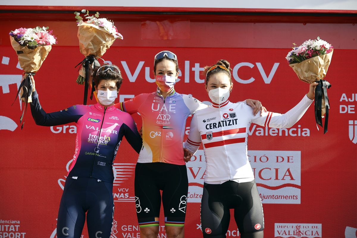 Marta Bastianelli took centre stage on the Vuelta CV Feminas podium