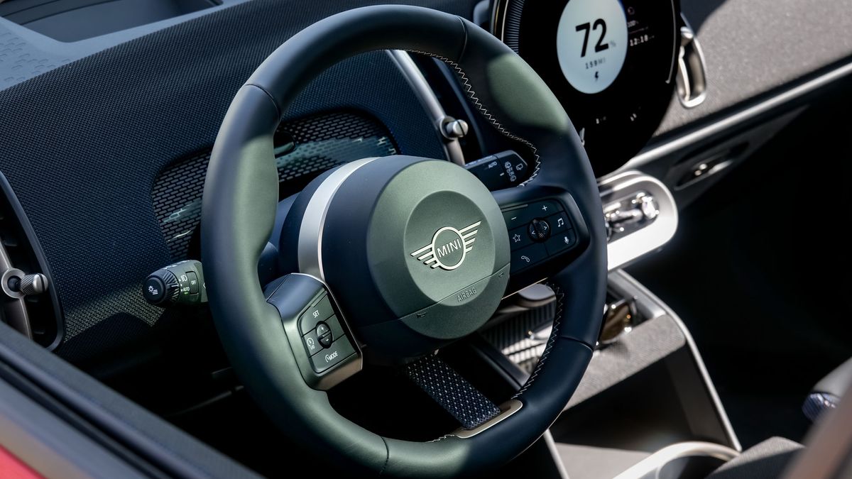 2025 Mini Cooper Countryman SE All4 review.