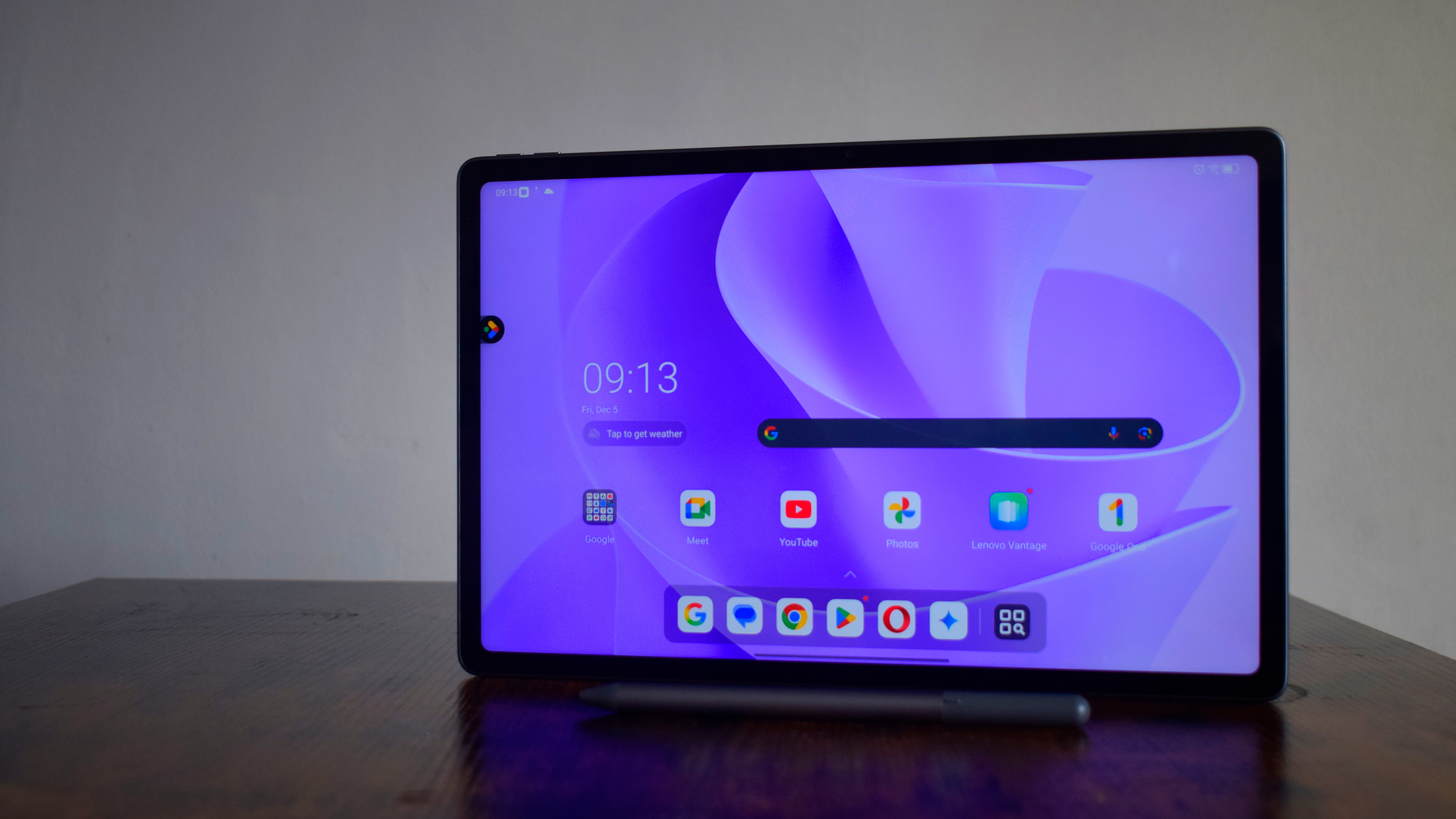 The Lenovo Idea Pad Plus on a desk