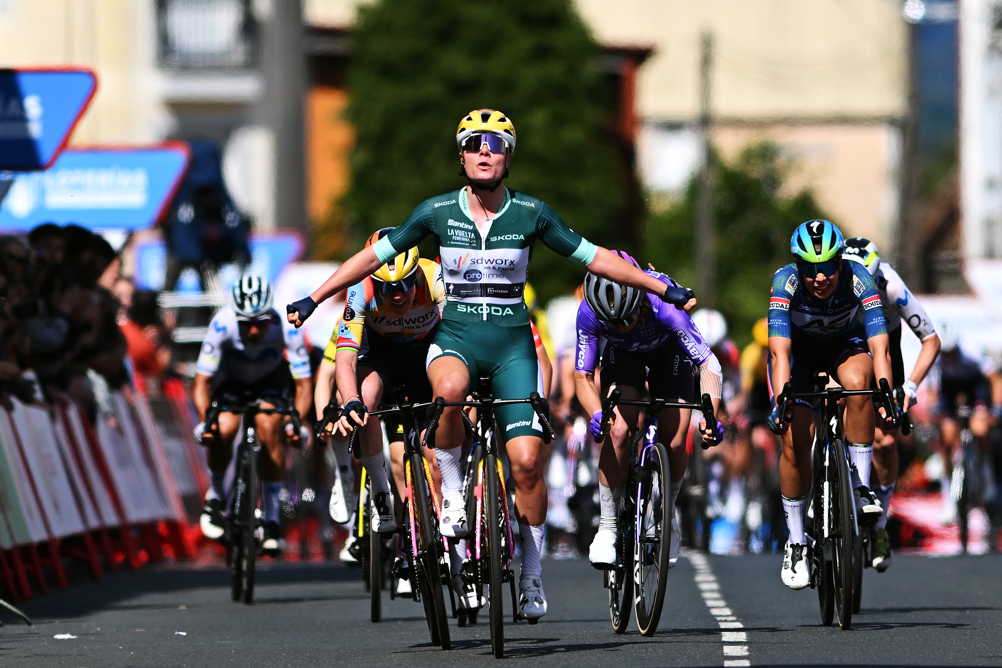 Lotte Kopecky wins stage 4 Vuelta Femenina