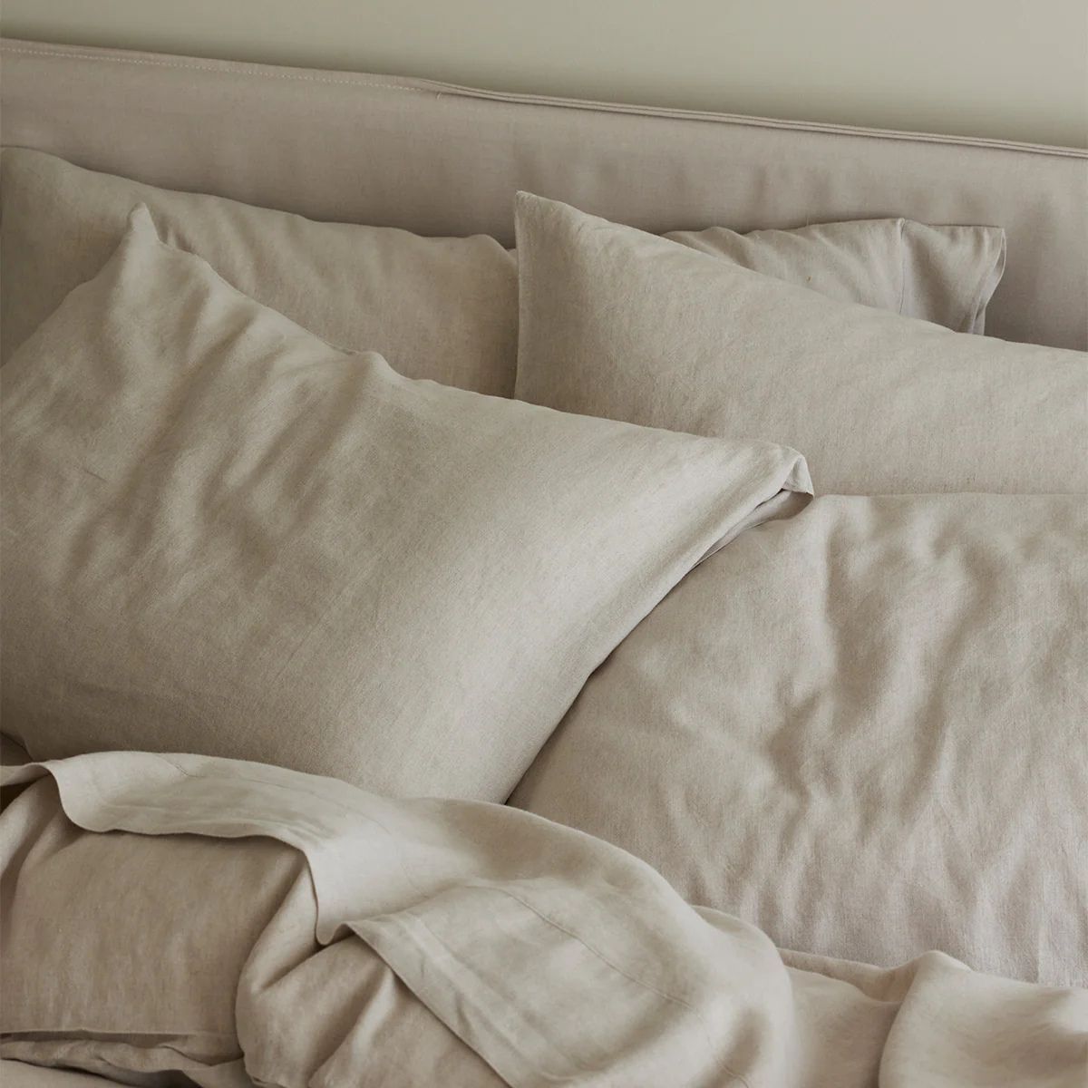 Beige colored linen bedding