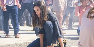 Sam Reign Odette Annable Supergirl The CW
