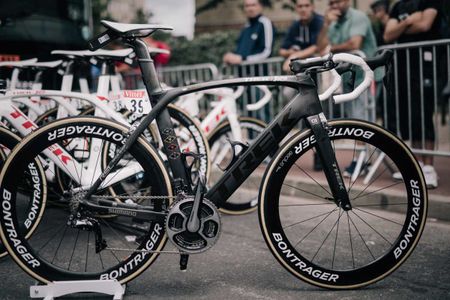 Haimar Zubeldia's custom painted Trek Madone