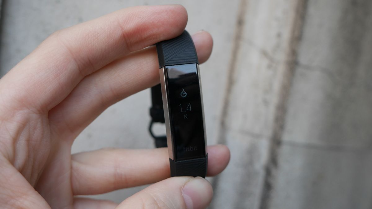 Specs, performance and fitness - Fitbit Alta HR review - Page 2 | TechRadar